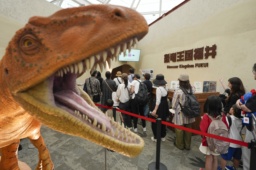 「関西パビリオン」に設けられた福井県のブース=2日、大阪市此花区の夢洲