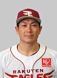 楽天の岡島豪郎外野手