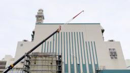 新潟県の東京電力柏崎刈羽原発6号機=5月