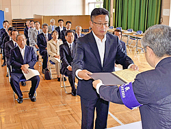 須賀川市議選、新人全員当選　投票率55.89％で過去最低