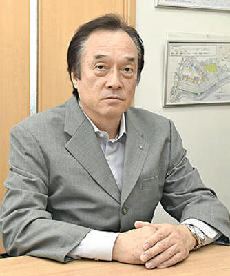 「新たなまちづくりへ町民と連携したい」と語る伊沢町長