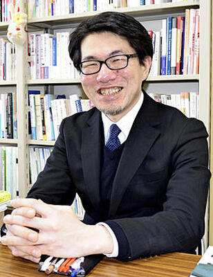 「地域で活躍する大人の姿を子どもに見てもらうことが大切」と話す前川氏