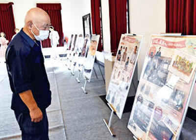 旧伊達郡役所で開かれている朝ドラ・エールのご当地巡回展＝桑折町