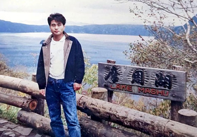 高校を卒業し、社会人になったばかりの私。仕事も一生懸命こなしたが、休みに旅行をするのが何よりの楽しみだった