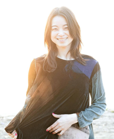 シンガー・ソングライターの片平里菜さん