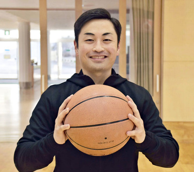 １５年以上、バスケットボールを続けている私。デフリンピック出場を目指し、日々トレーニングしている