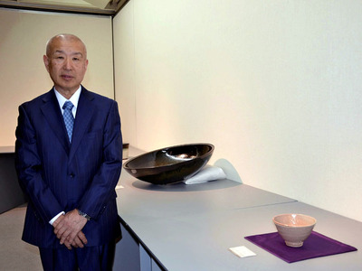宗像さんの作品約７０点が並ぶ会場