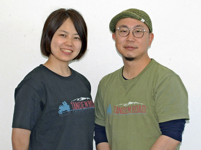 旅を振り返り「思い出すのは人の優しさ」と語った亜由美さん（左）と将人さん