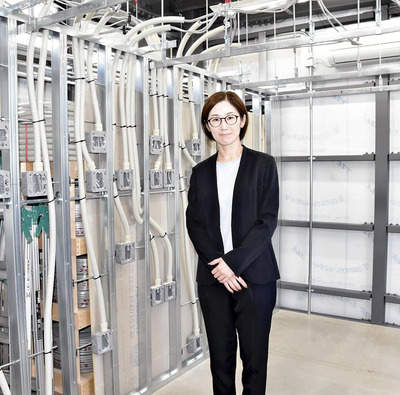 ３代目社長として家業の電気工事業を受け継ぎ１２年が経過した。もう少しで創業１００年を迎える。地域に愛される会社を目指してまい進中だ