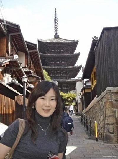 社会人２年目の頃の私。夜遅くまで働く多忙な生活は、長くは続かないだろうと楽観視していた