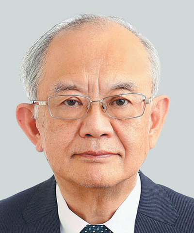 黒崎知博氏