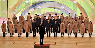 銀賞に輝いた郡山高＝東京・ＮＨＫホール