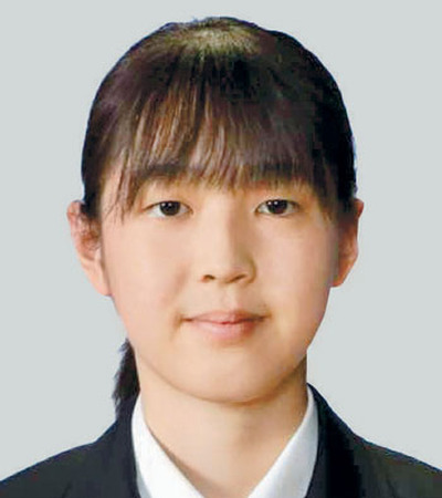 山村桃花さん
