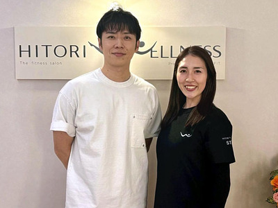 利用を呼びかける黄皓さん（左）と本多さん