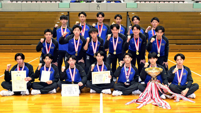 ３年連続１３度目の優勝を果たした郡山北工