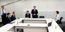 　自民党、公明党、日本維新の会が開いた教育無償化に関する実務者協議＝１４日午後、国会