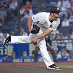 　広島戦に先発したロッテのサモンズ＝ＺＯＺＯマリン