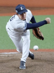 　中日戦に先発し、７回途中１失点で２勝目を挙げた西武・与座＝ベルーナドーム