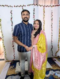 　旅客機墜落事故で犠牲になったハーディク・アバイヤさん（左）とビブティ・パテルさん（親族のアニルさん提供、共同）