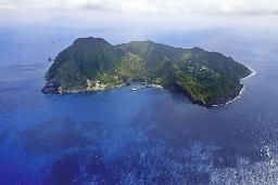 　鹿児島県十島村の悪石島＝２０２３年
