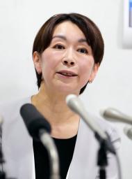 　参院選に無所属で出馬すると表明する山尾志桜里元衆院議員＝１日午後、東京都武蔵野市