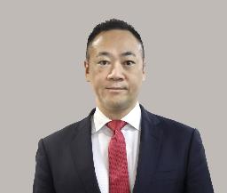　鈴木馨祐法相
