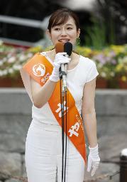 　東京選挙区の参政党・さや氏＝３日、東京・新橋