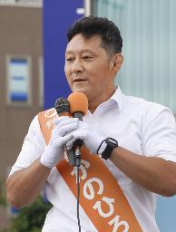 　参政党の初鹿野裕樹氏