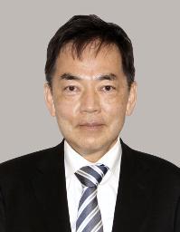 　浅尾慶一郎環境相