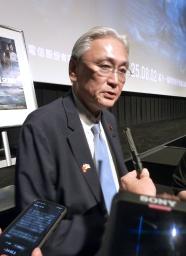 　台湾ドラマを視聴後、取材に応じる「日華議員懇談会」の古屋圭司会長＝７日、東京都新宿区