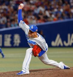 　９回に登板し２９セーブ目を挙げた中日・松山＝バンテリンドーム