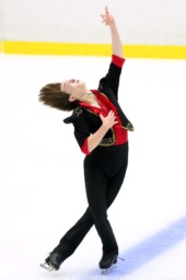 　ジュニア男子ＳＰ　演技する中田璃士＝木下カンセーアイスアリーナ