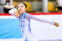 　女子フリーで演技する岡田芽依＝リガ（ＩＳＵ提供・ゲッティ＝共同）