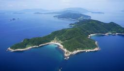 　使用済み核燃料の中間貯蔵施設建設が計画されている山口県上関町の長島＝２０２３年８月