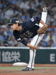 　４回に登板し２勝目を挙げたオリックス・横山楓＝ベルーナドーム