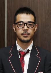 　三阪洋行氏