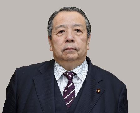 　村上誠一郎総務相