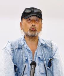 　福井市で開かれた集会に出席した前川彰司さん＝２１日午後