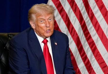 　トランプ米大統領＝２３日、ニューヨーク（ロイター＝共同）