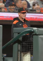 　米大リーグ・ジャイアンツのボブ・メルビン監督＝９月、サンフランシスコ（イマジンイメージズ・ロイター＝共同）