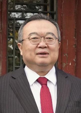 　劉建超氏