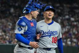 　ダイヤモンドバックス戦で好投したドジャースの山本由伸＝９月２５日、フェニックス（ＡＰ＝共同）