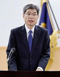 　「匿流情報分析室」の発足式で訓辞する警察庁の楠芳伸長官＝１日午前