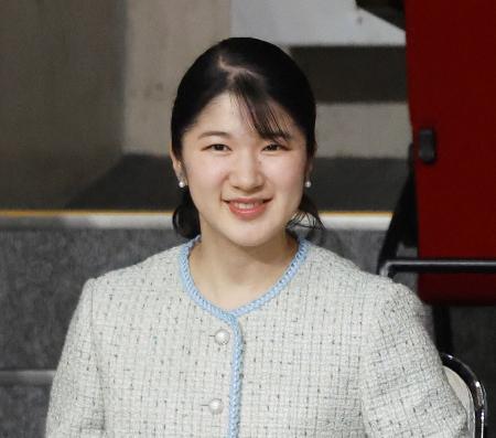 　天皇、皇后両陛下の長女愛子さま
