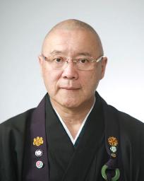 　「第３０回若山牧水賞」を受賞した山中律雄さん（宮崎県提供）