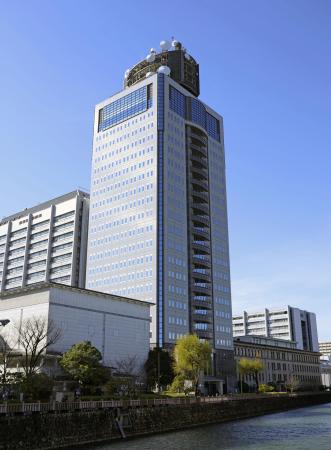 　静岡県警本部が入るビル