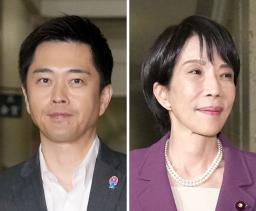　自民党の高市総裁（右）と日本維新の会の吉村代表。自民と維新は連立政権樹立で事実上合意した＝１５日、国会