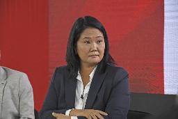 　ペルーの首都リマで記者会見するケイコ・フジモリ氏＝２０２１年