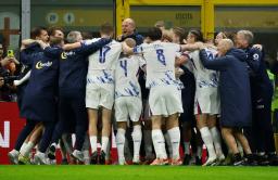 　サッカーの２０２６年ワールドカップ（Ｗ杯）の出場を決めたノルウェー＝１６日、ミラノ（ロイター＝共同）