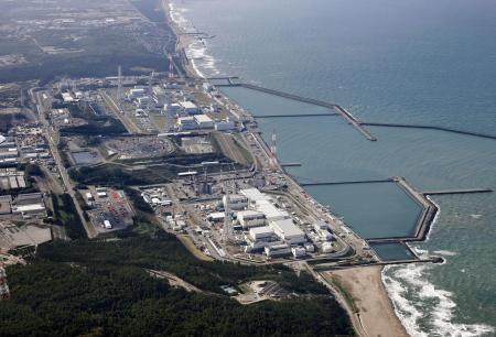 　新潟県の東京電力柏崎刈羽原発＝７日
